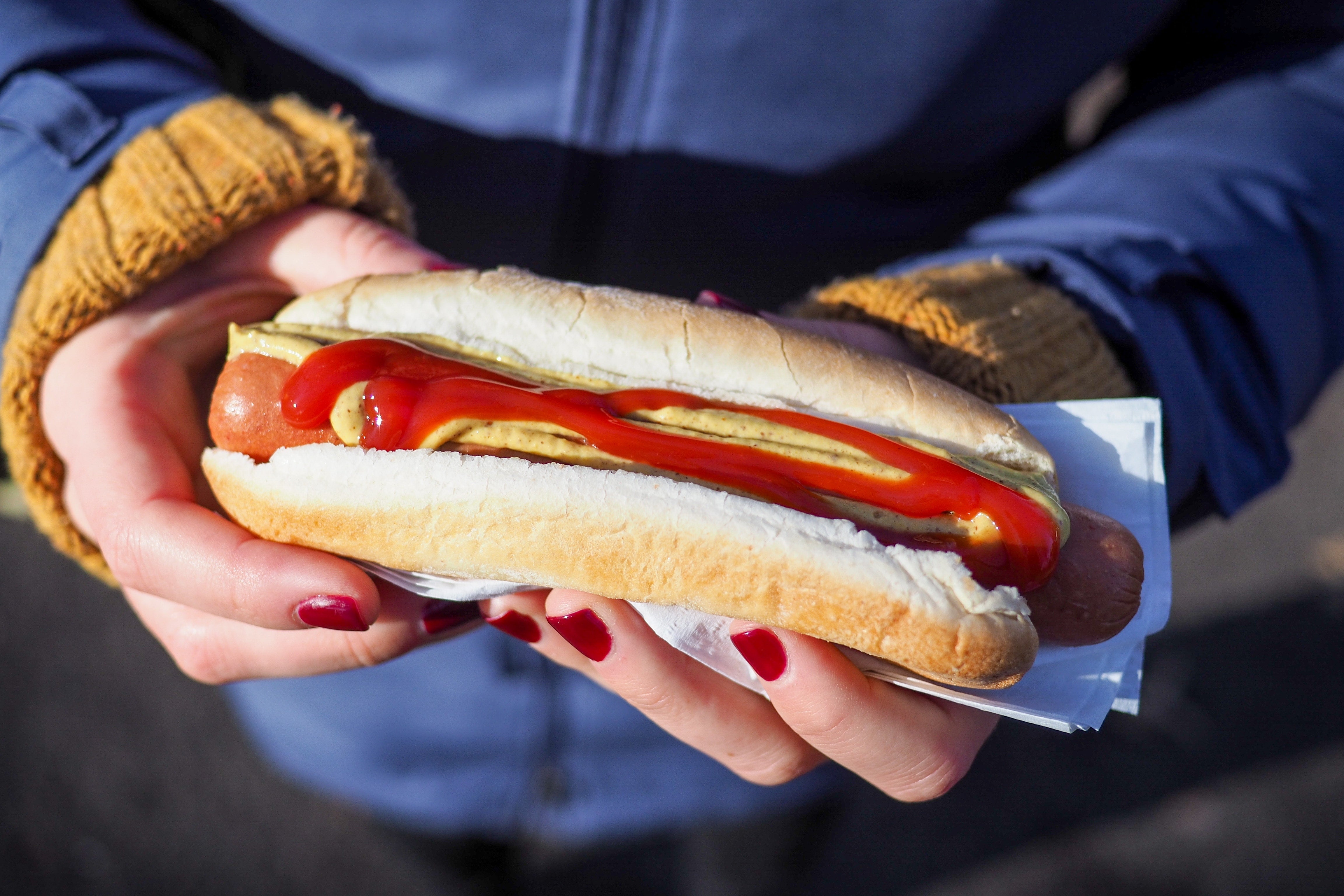 Hot Dogs at snacksonline.co.uk