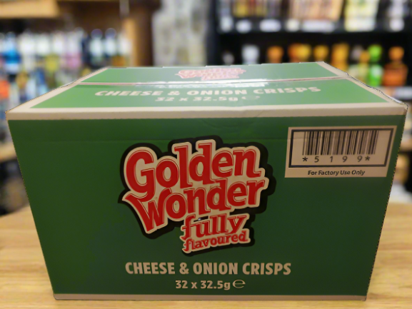 Golden Wonder Cheese & Onion Crisps 32.5g 32 Pack