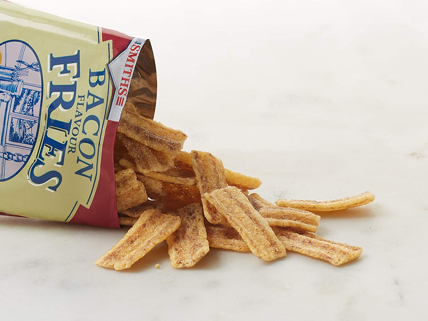 Smiths Bacon Fries 24g open bag 